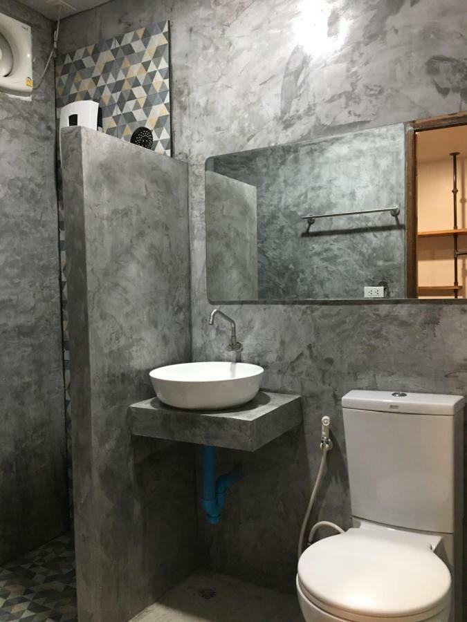 Us Hostel Samui Bophut Eksteriør billede